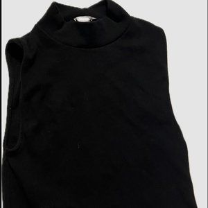Zara Cropped Mockneck Tank in Color Black